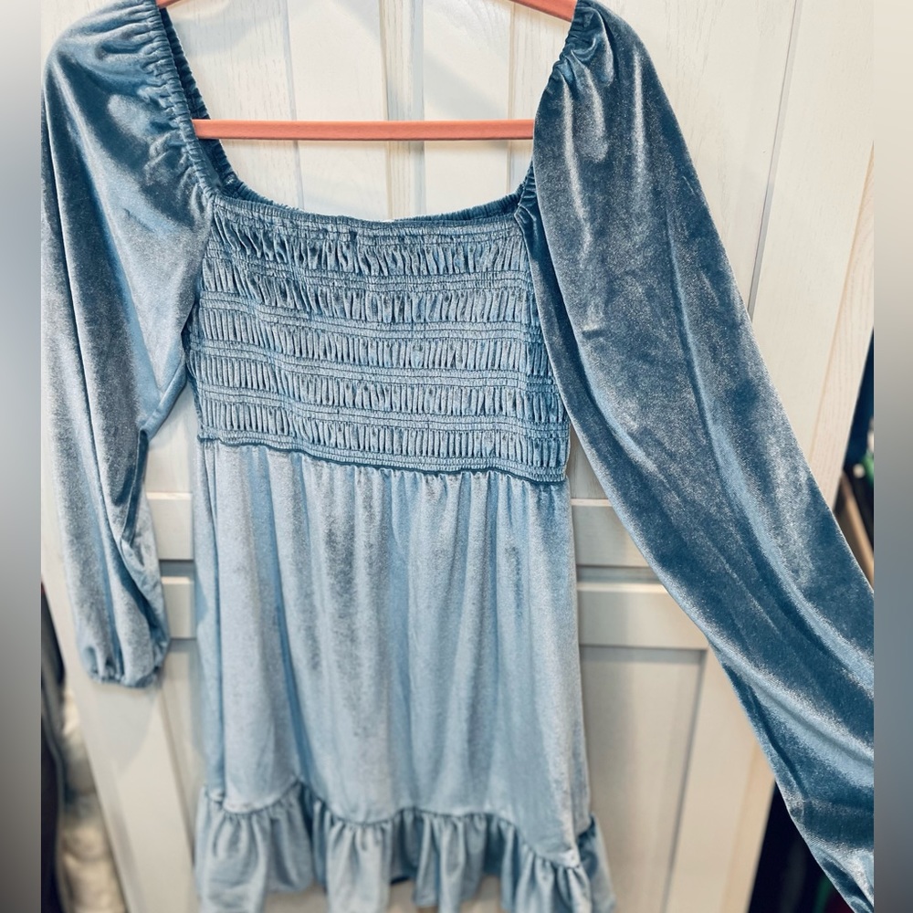 Lauren Conrad blue velvet long sleeve dress XS